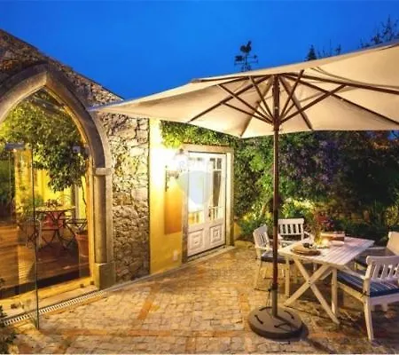 Stone-and-style With Shared Heated Pool Casa de Férias