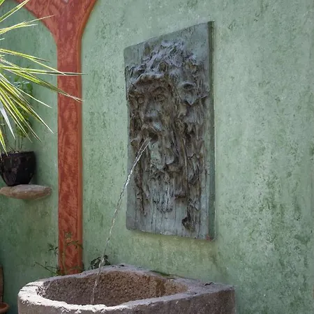 Stone-and-style With Shared Heated Pool Casa de Férias *